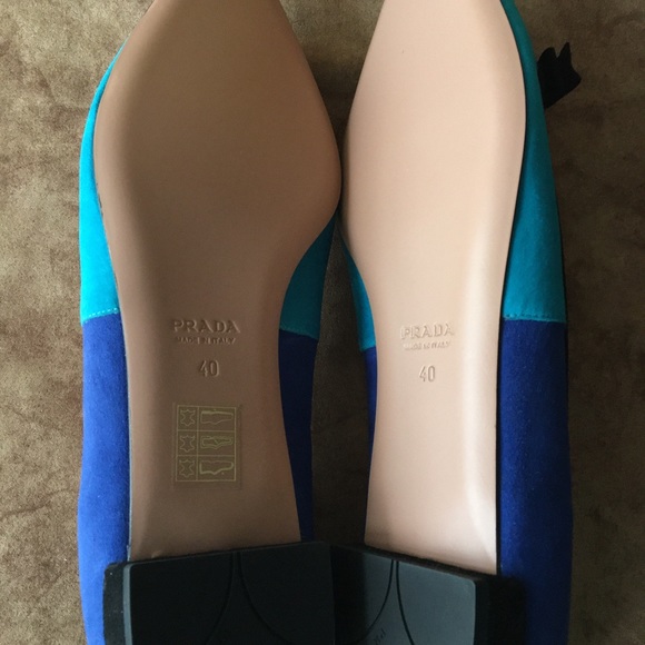 PRADA NIB RARE AUTHENTIC BLUE COLOR BLOCK DESIGN SUEDE FLATS. - Picture 8 of 13